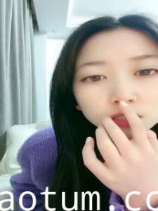 超清纯校花夏天的夏、让人看了直流口水声音温柔听她聊天就是心情舒畅揉奶露毛真好看.