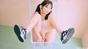 美臀车神Jenna超市推车震不停 购物车上的骑乘位等你来挑战