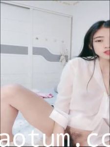 颜值美女性感渔网袜皮肤白褶