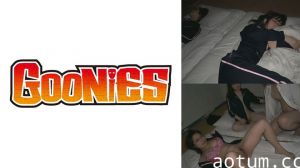530DG-233 色白ピンク乳首と爆乳娘～修学旅行 女子校生集団夜●い映像～
