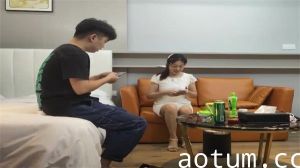 万众粉丝翘首以盼：良家少妇的激情诱惑首秀