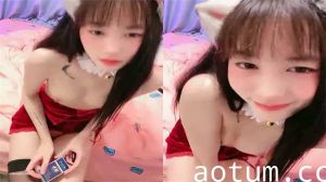 白皙苗条小骚货被男友狂抠爆操无毛嫩穴