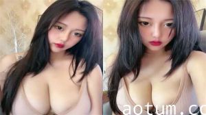 极品G奶女神下海实录！半遮半掩的小尺度撩人诱惑秀