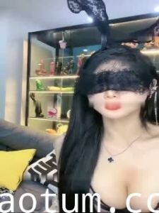 170cm顶尖尤物风骚扭腰，湿身诱惑骚到你欲火焚身！海报