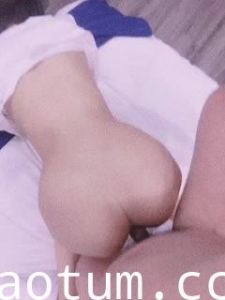 #精选 #自拍 翘臀骚逼，无套抽插 1