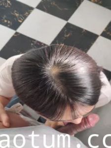 丽江古城艳遇一夜情，样子看着清纯，没想到吹箫这么厉害，小舌头转起来_了不起！