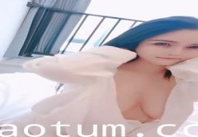 2#性感尤物网红美女！新人下海衬衣诱惑！隔着内裤自摸流水，白嫩大奶子_海报