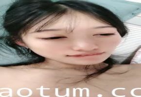 1#尤物颜值美女！娇滴滴骚的很！多毛骚逼疯狂揉搓，表情很是淫荡