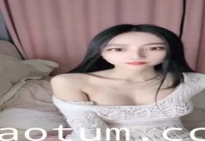#骚妇猫猫_白如雪，前凸后翘，极品尤物让人流鼻血海报