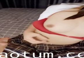 火辣身材jk美乳无毛肥穴海报