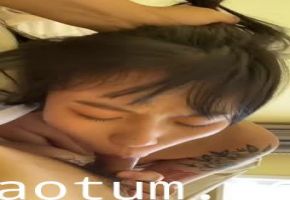 你心中的女神此时只是我的母狗_一泡精满满吞完_#口爆