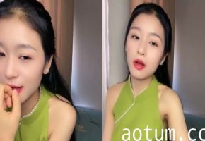 新晋女神小柠檬化身性感车模，自慰秀让你欲罢不能