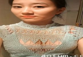 绝美校花自慰视频流出，高潮喷水撸点爆表！