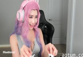 百万粉ASMR主播misswarmj私密拍摄流出版 巨乳娇喘湿身诱惑