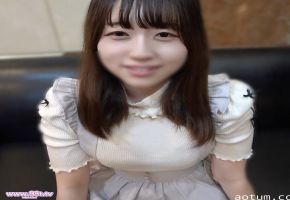 FC2PPV-4900752- サムネからわかるこの巨乳！上京して1年、まだ都会に慣れない女子大生のあどけないセッ！
